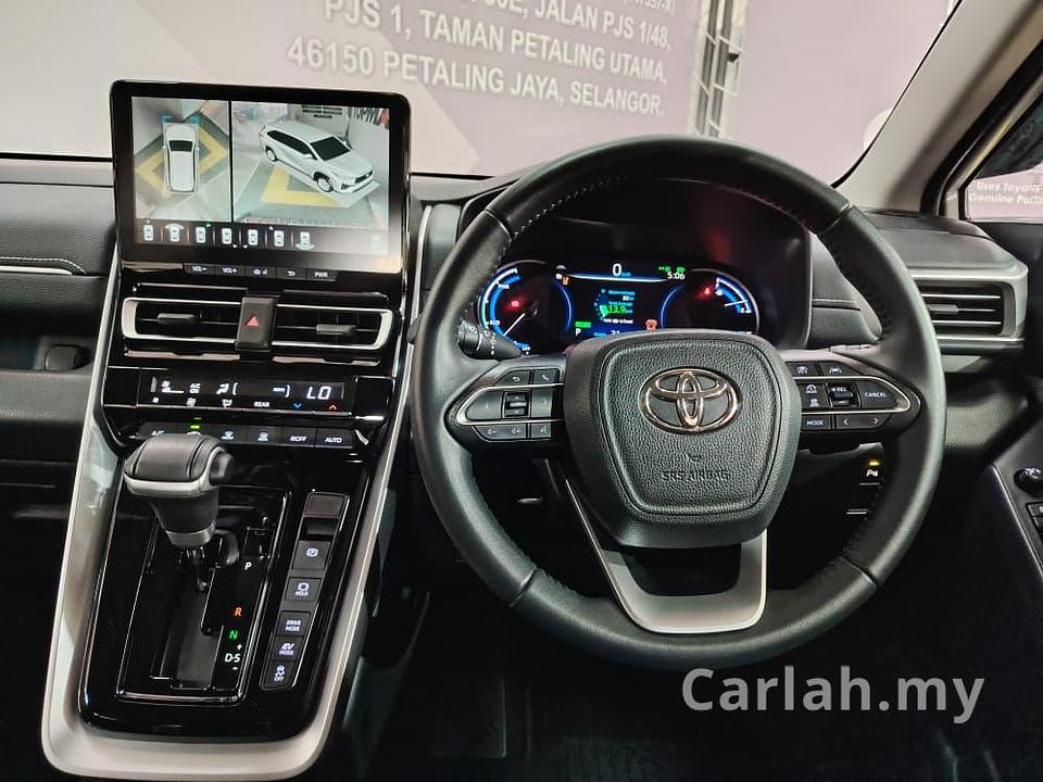 2023 Toyota 2023 Toyota Innova Zenix Hybrid Electric Wagon