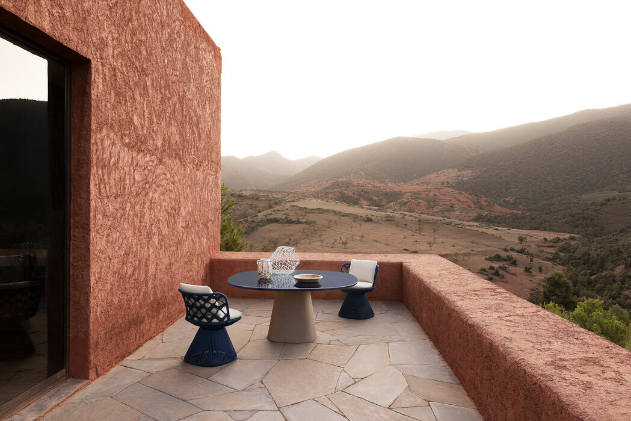 B&B Italia - outdoor table Allure O