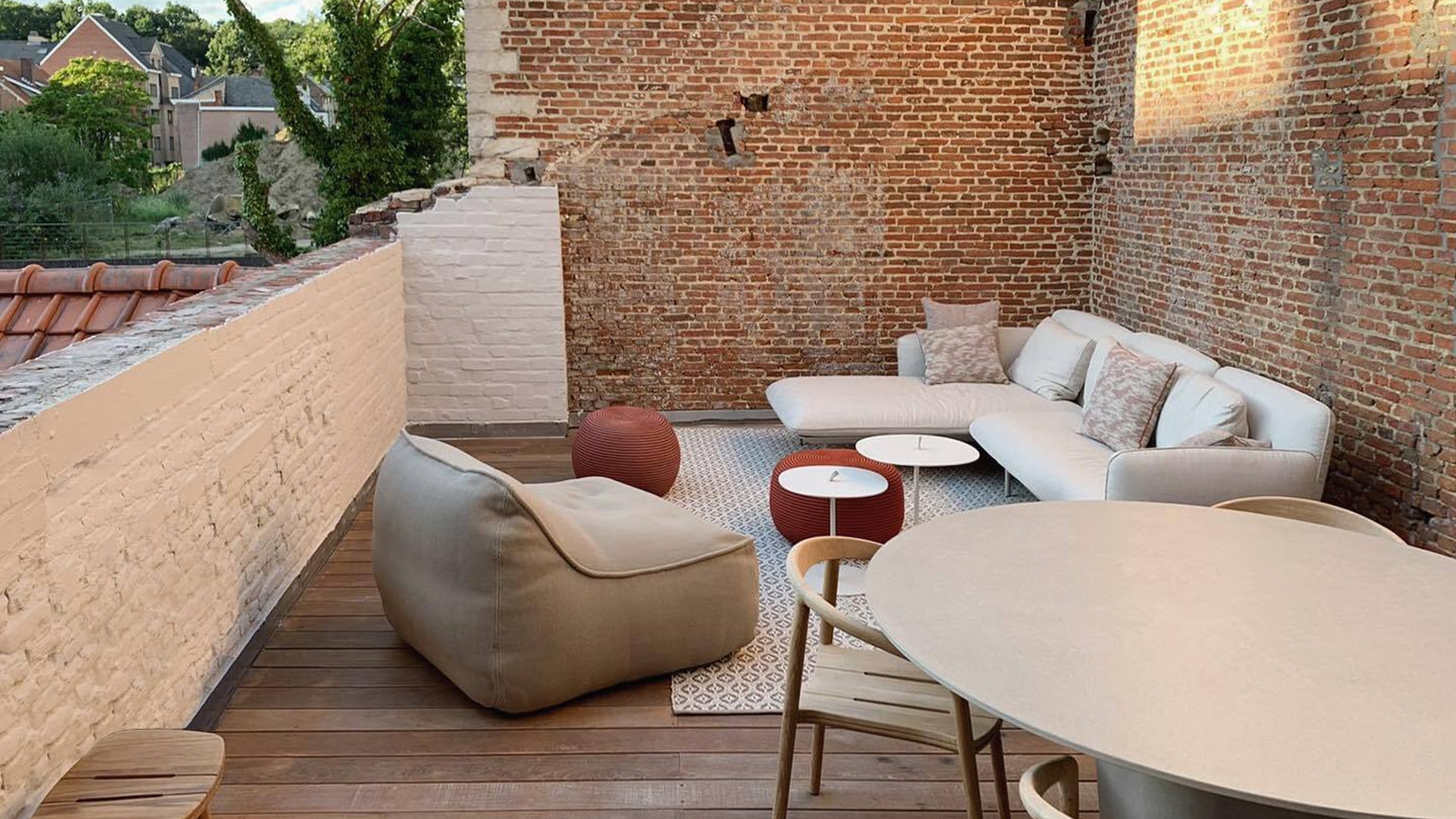 Project Amsterdam - citygarden - tao tafel tribu - float Paola lenti - gezelligheid - dakterras