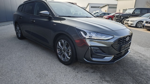 Ford Focus ST Line Eco Boost