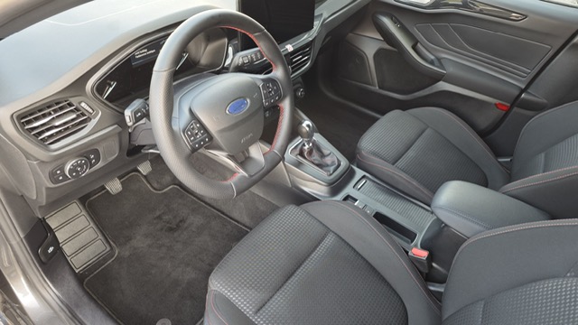 Ford Focus ST Line Eco Boost