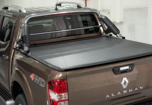 Caja Renault Alaskan.