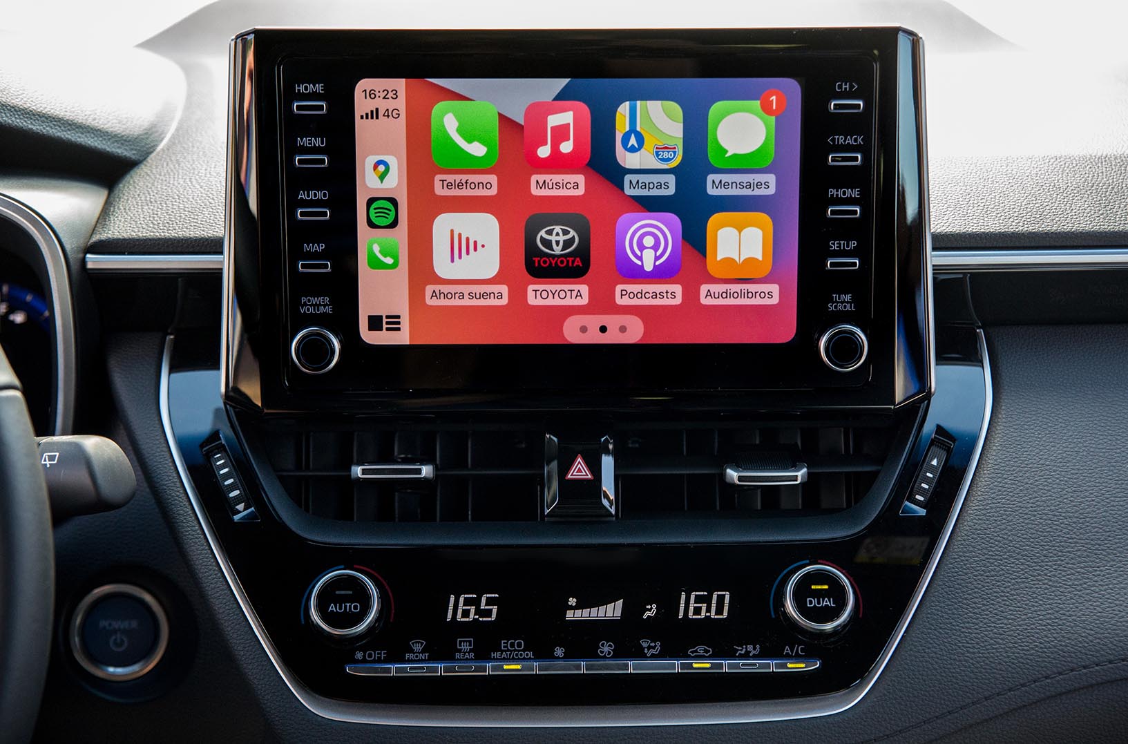 Consola multimedia con Apple Car Play