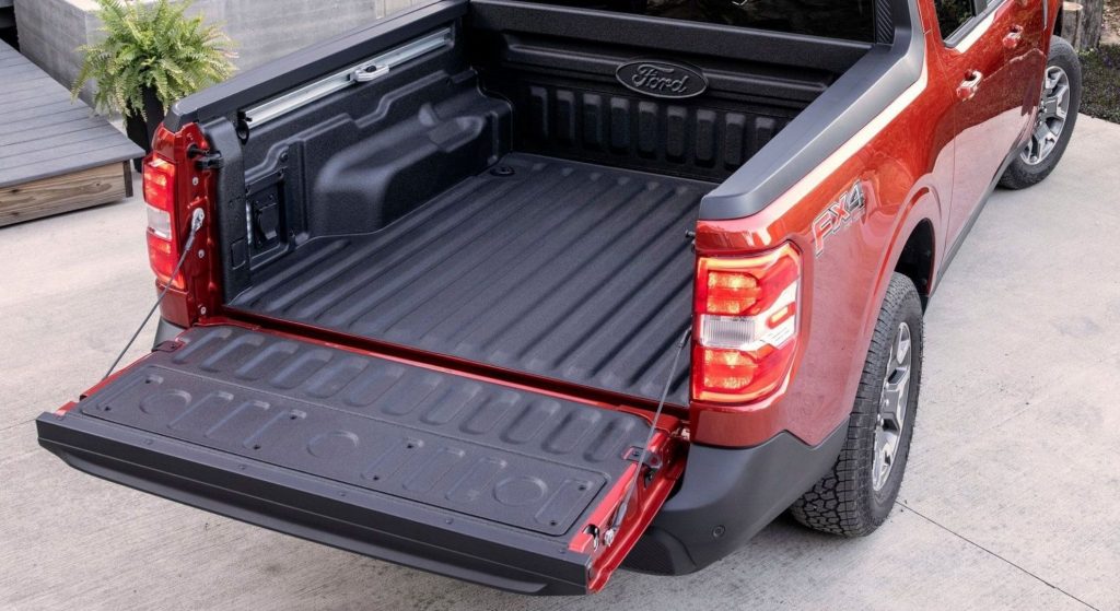 Caja de la Ford Maverick.