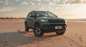 Frente del Jeep Compass 2022.