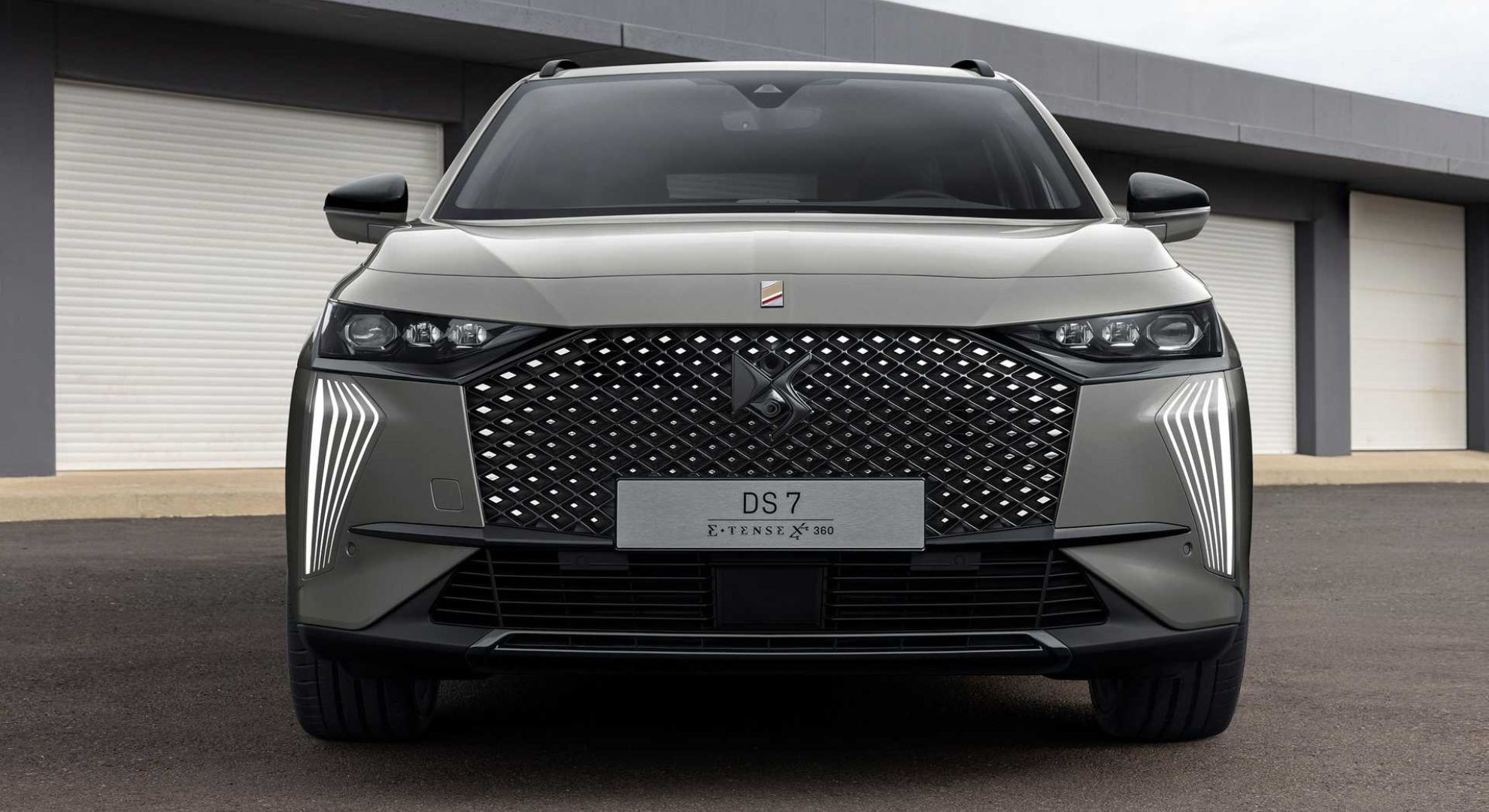 Parrilla frontal del nuevo DS 7.