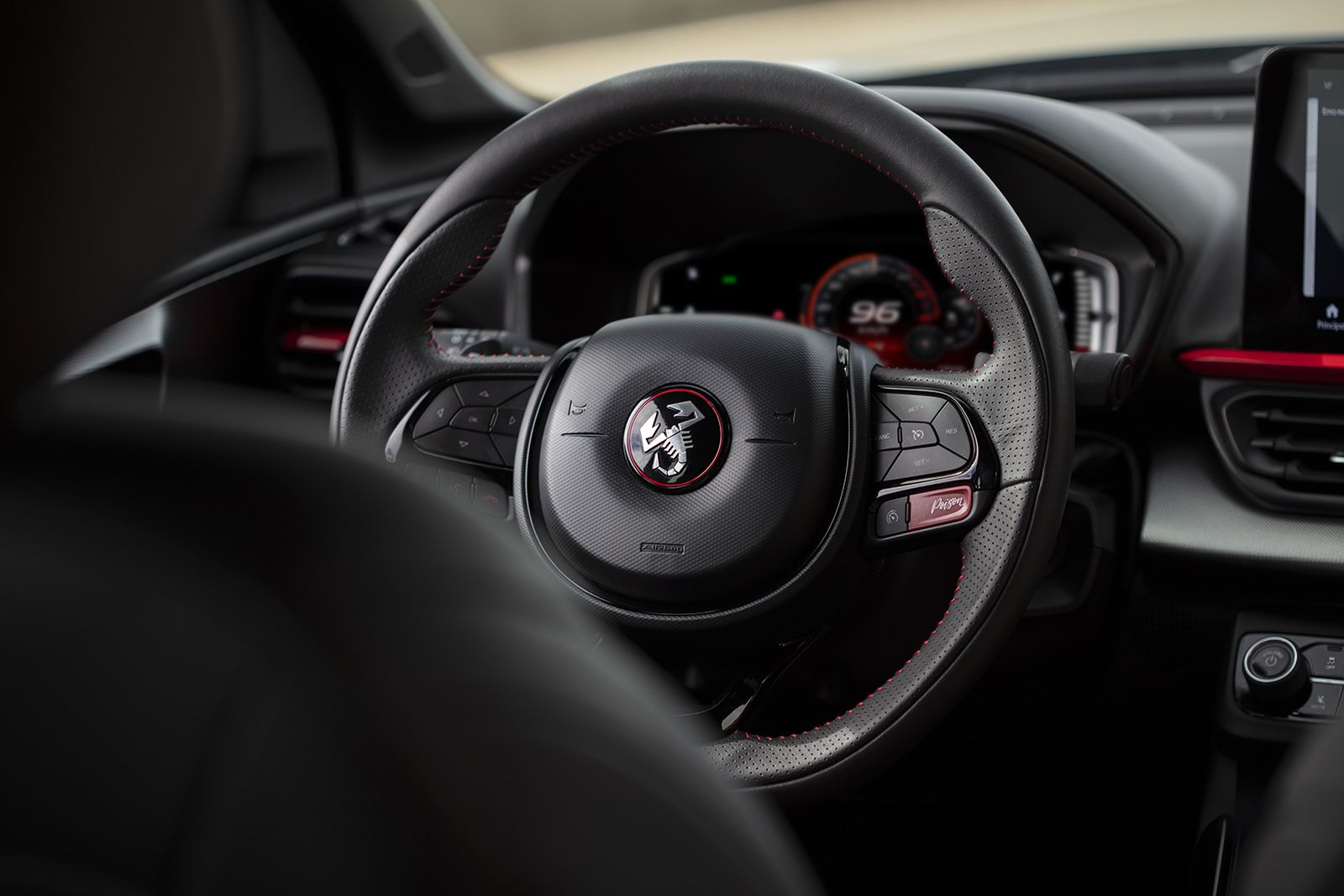 Volante del Fiat Pulse Abarth.