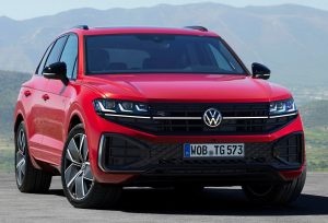 nuevo Volkswagen Touareg de frente color rojo