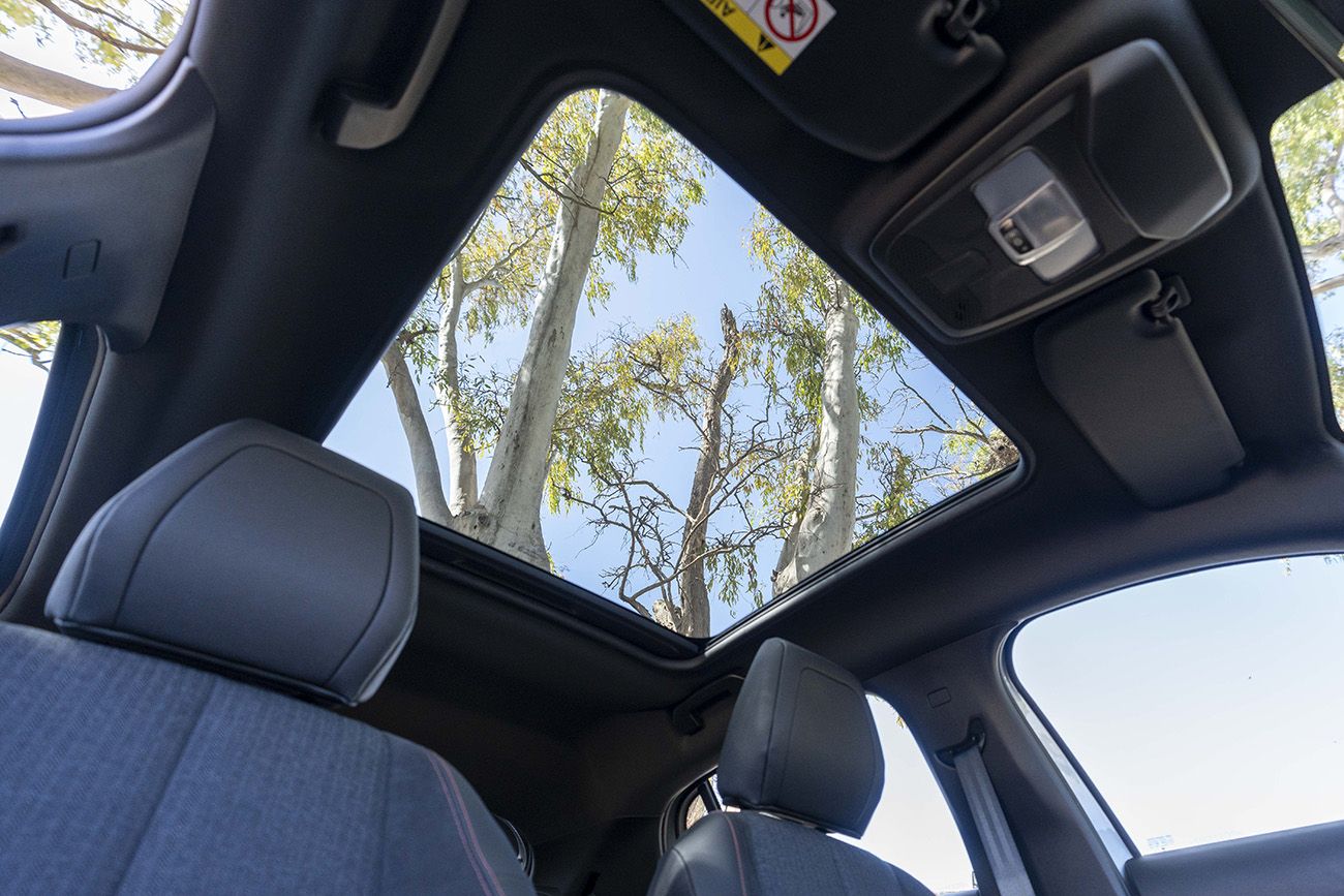 interior del Peugeot 208 Roadtrip