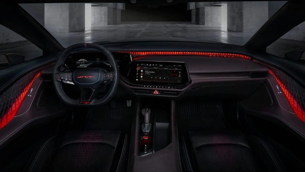 interior del nuevo dodge