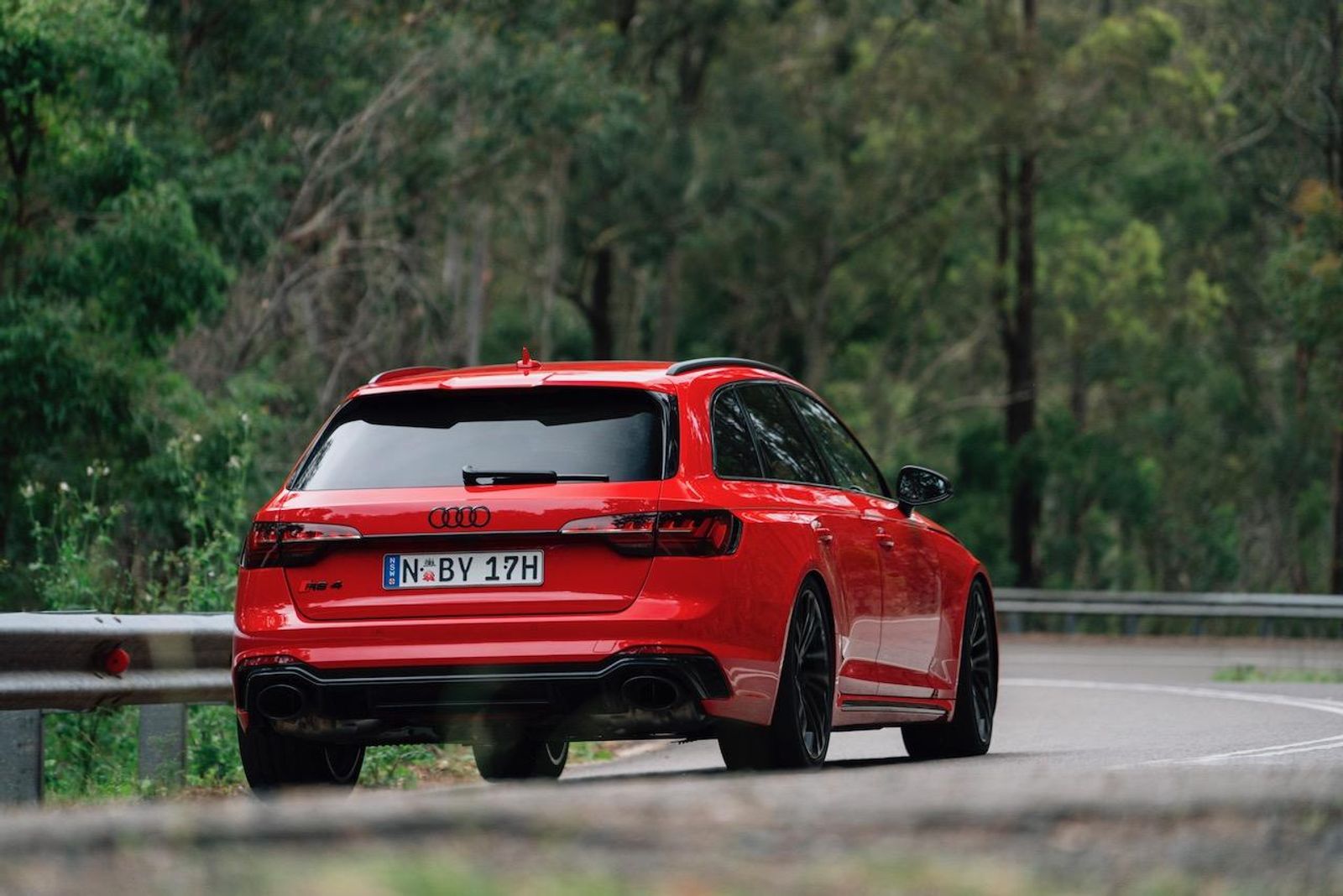 Audi RS4 - Image 3