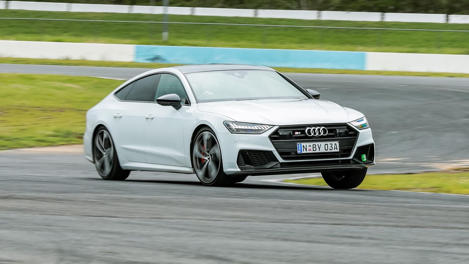 Audi S7 - Image 2