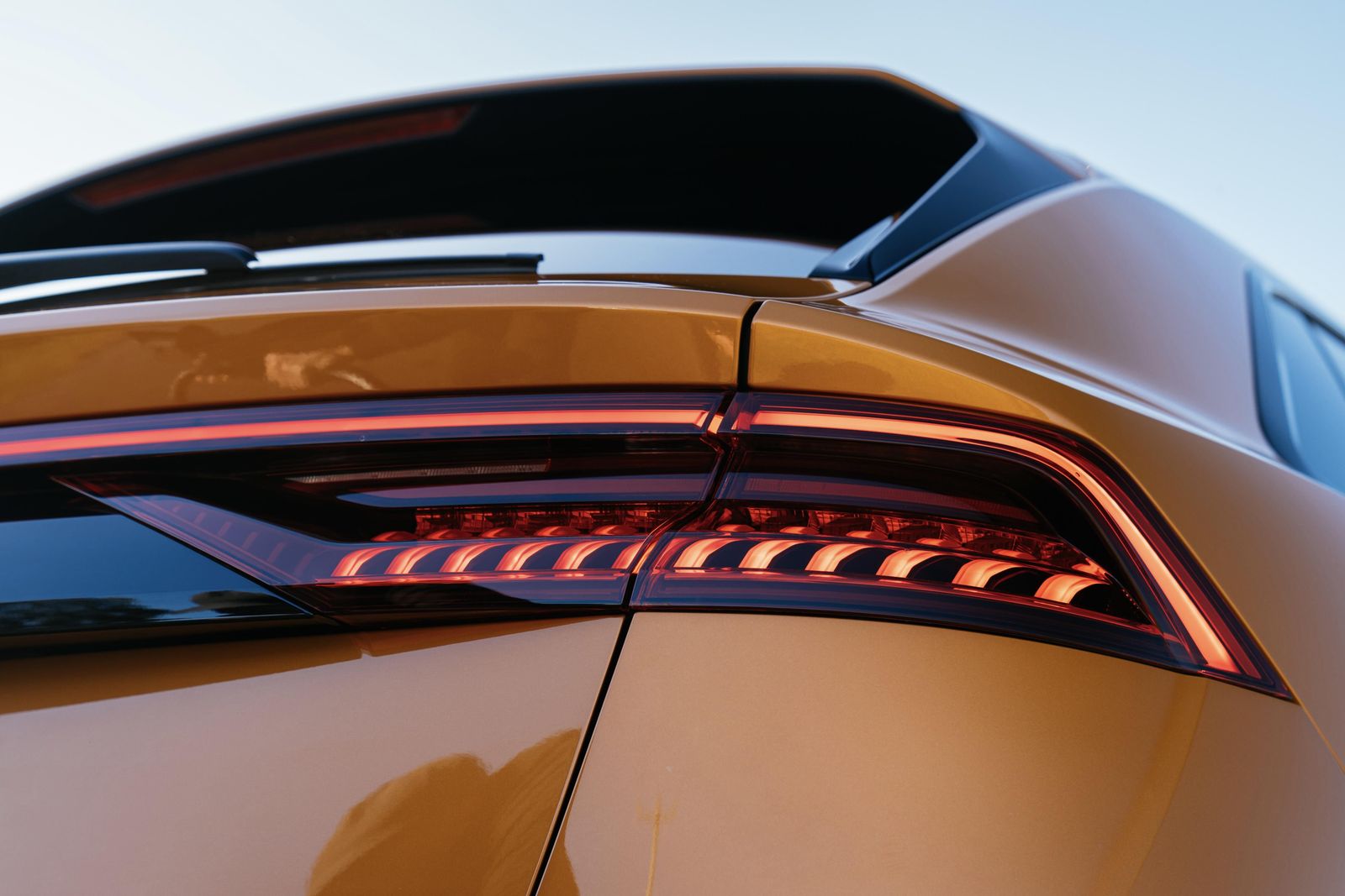 Audi SQ8 - Image 5