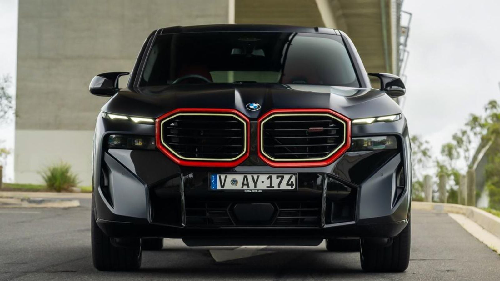 BMW XM - Image 4