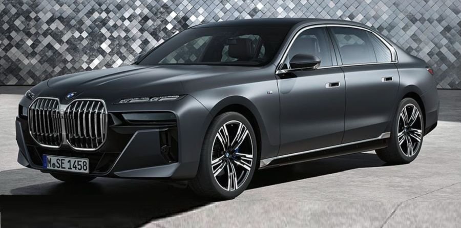 BMW i7 - Image 1
