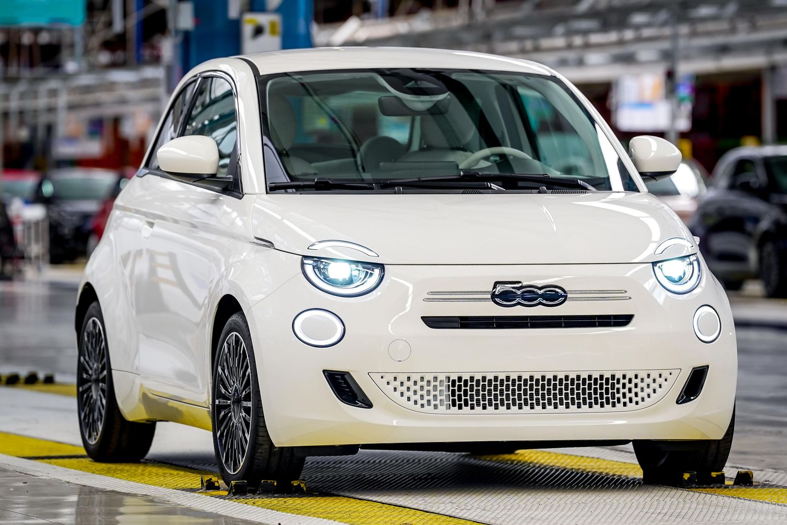Fiat 500 - Image 5