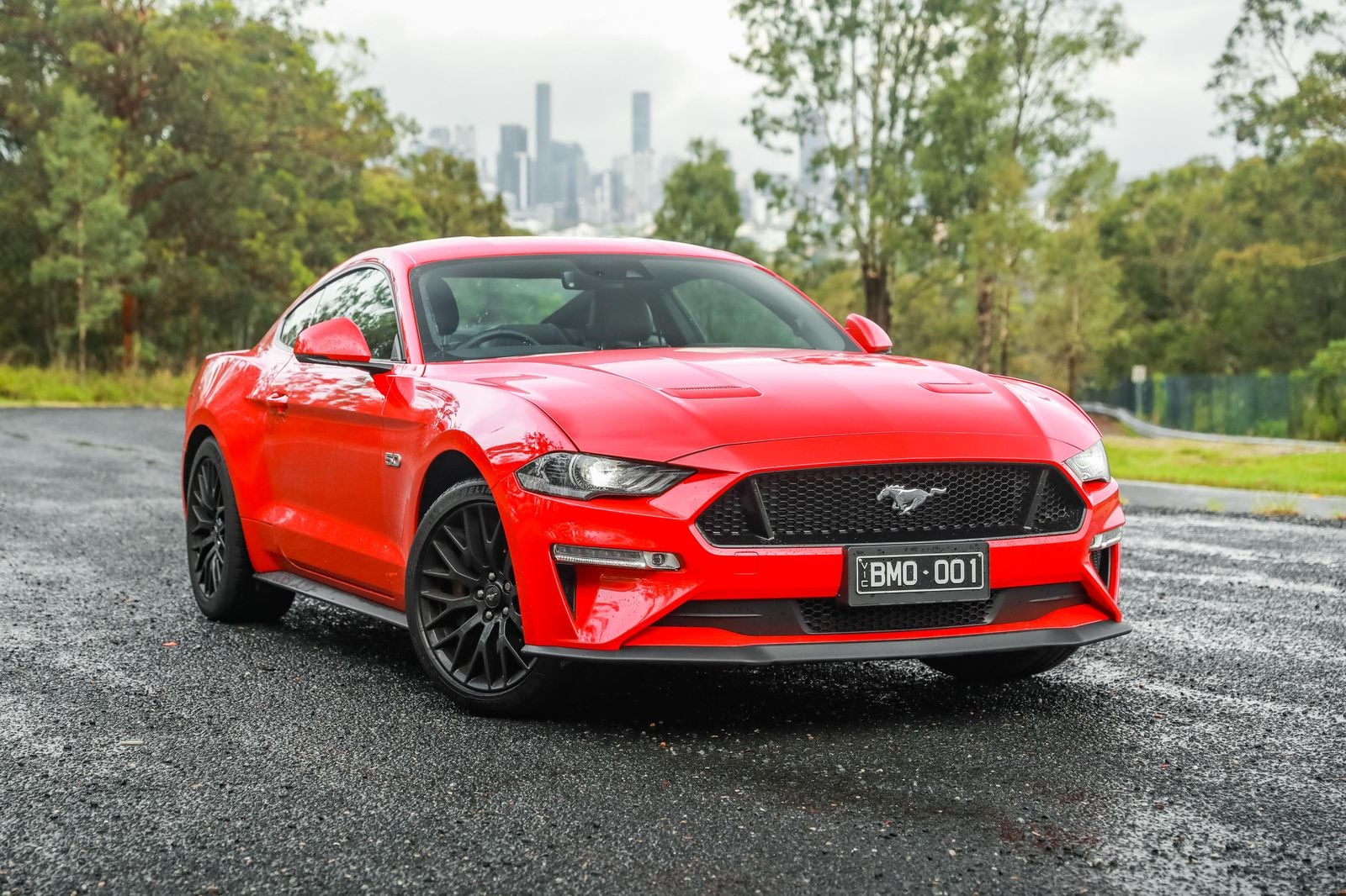 Ford Mustang - Image 5