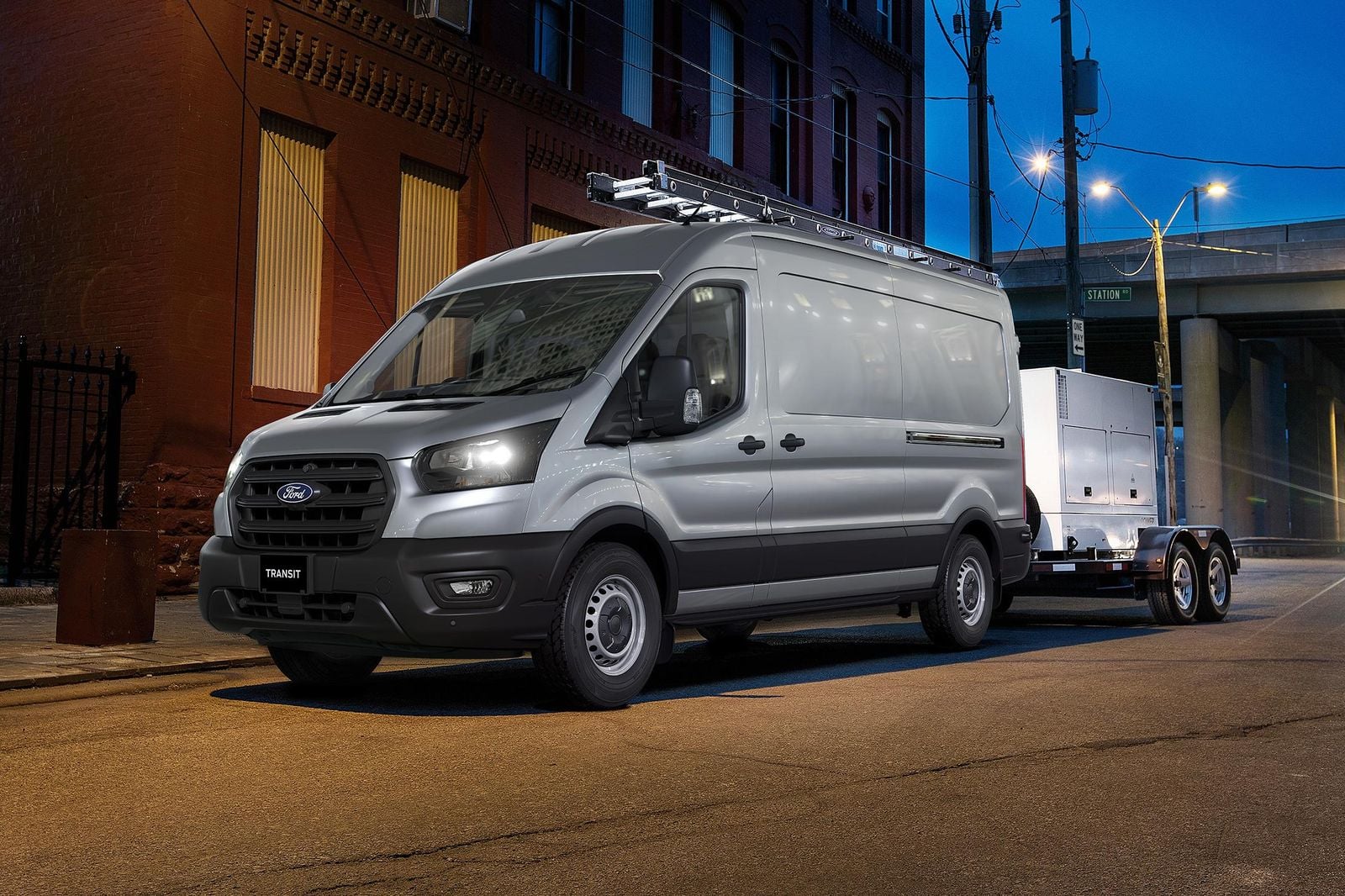 Ford Transit - Image 4