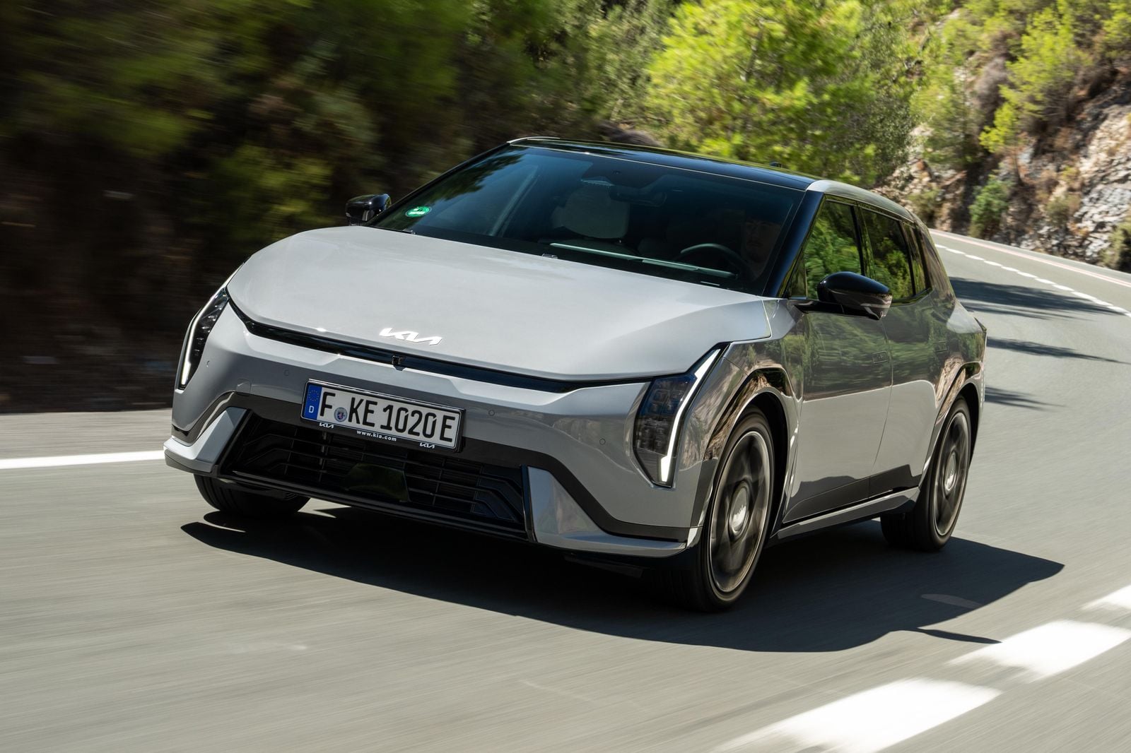 Kia EV4 - Image 4