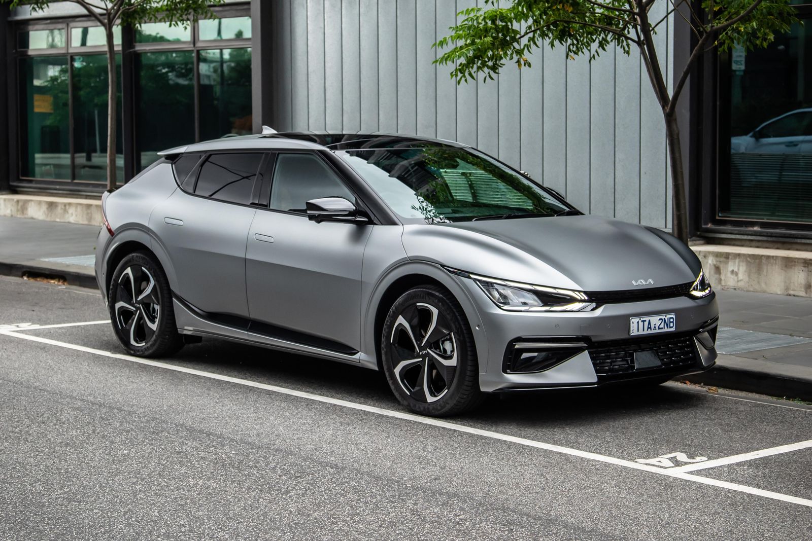 Kia EV6 - Image 4