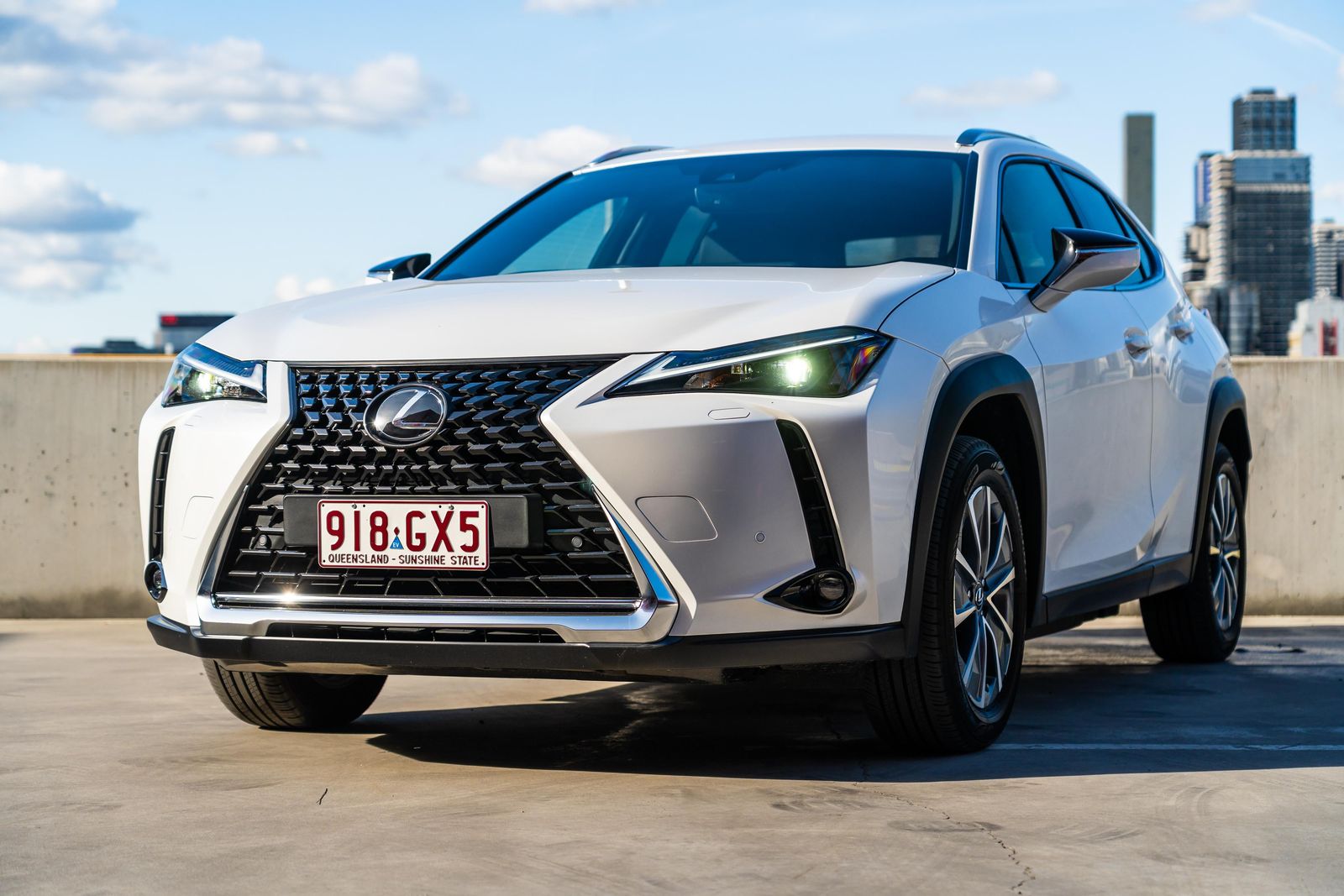 Lexus UX 300e - Image 5