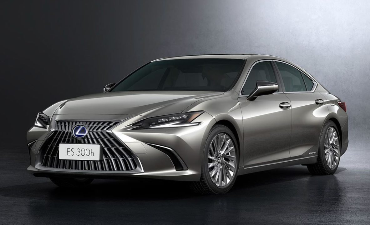 Lexus ES 300h - Image 3