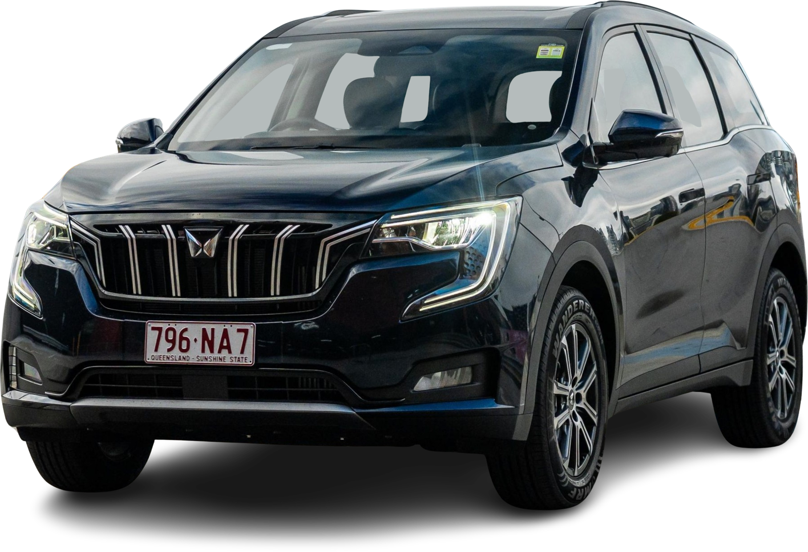 Mahindra XUV700 - Image 3