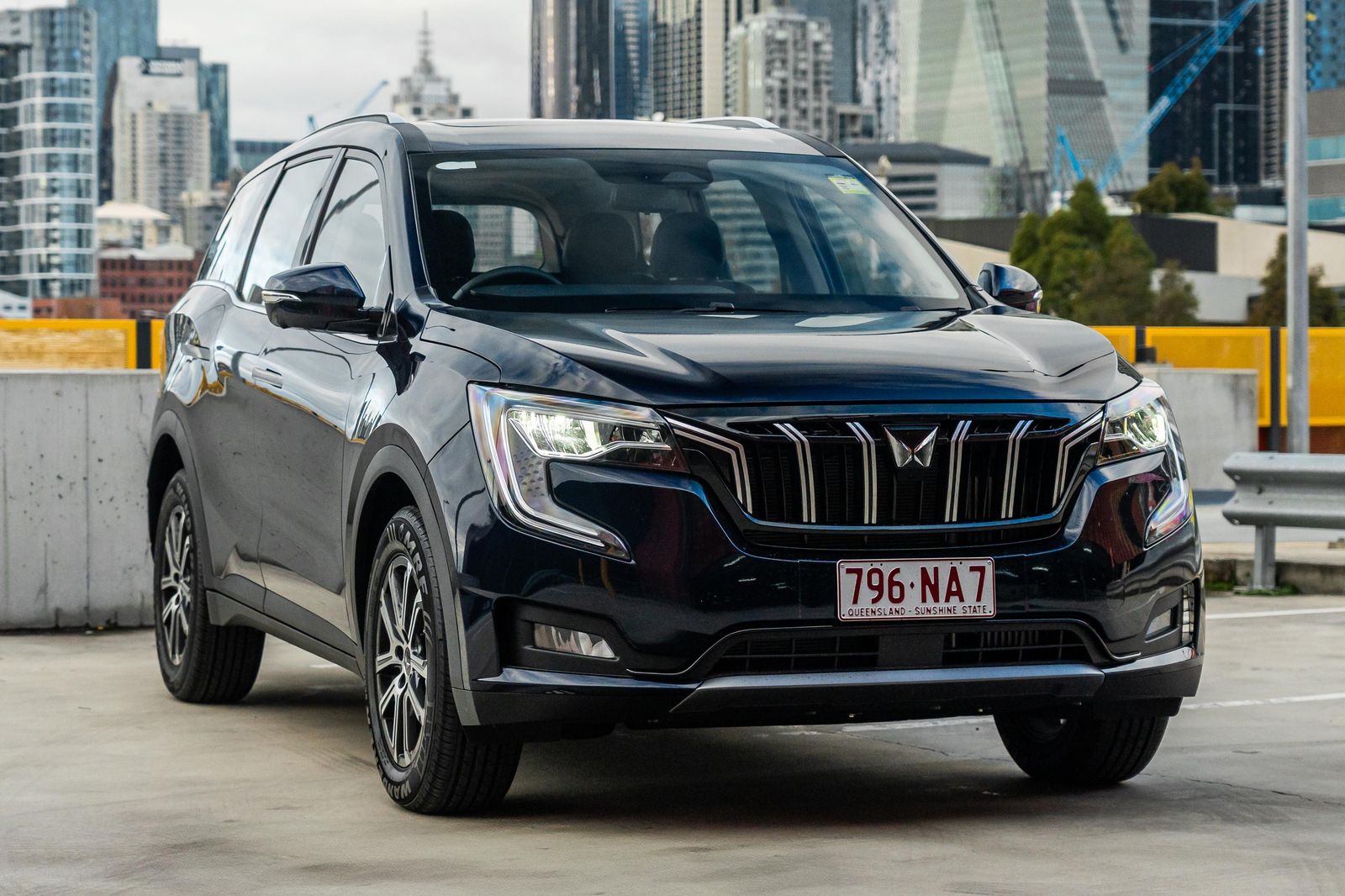 Mahindra XUV700 - Image 5