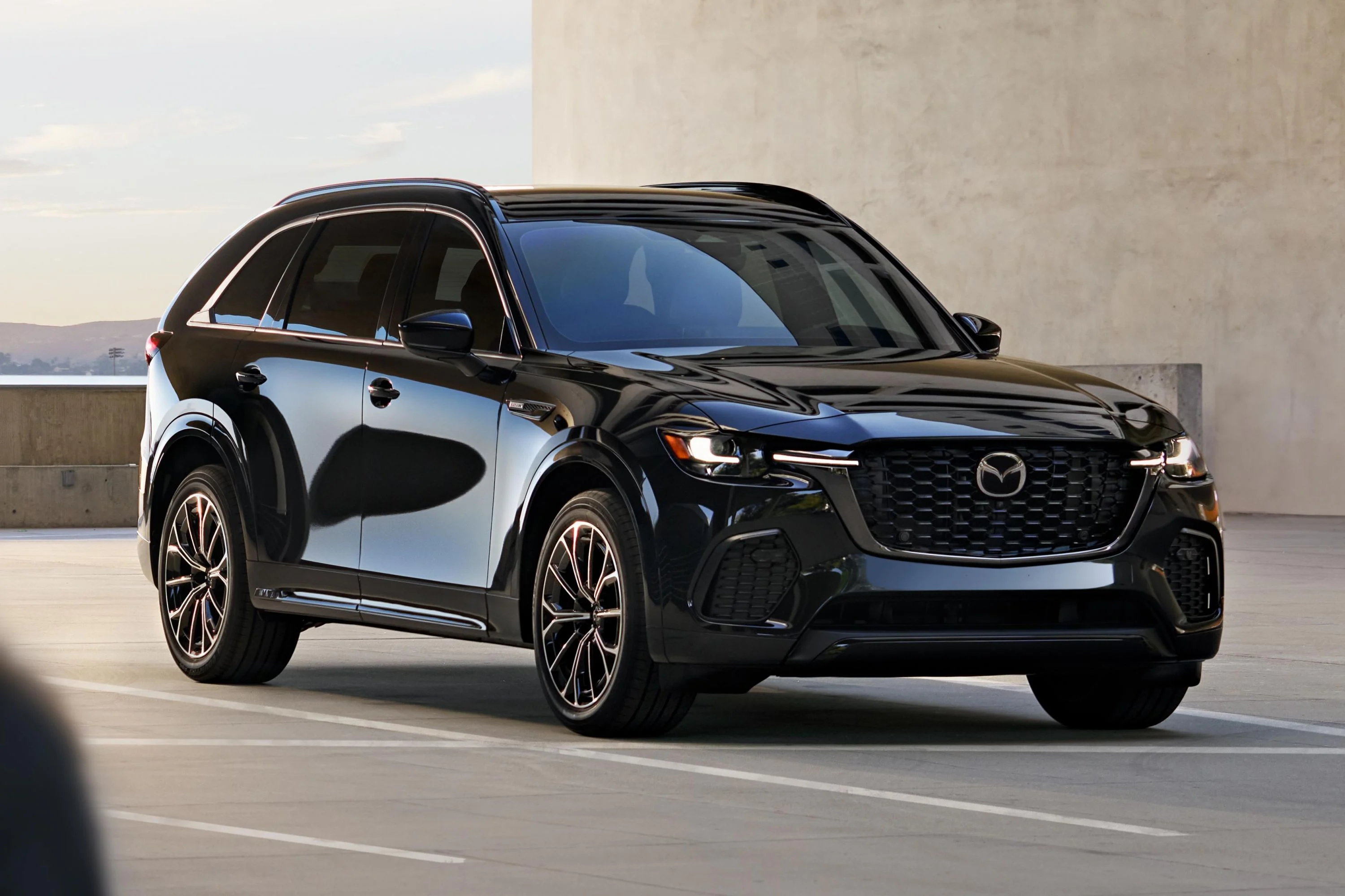 Mazda CX-70