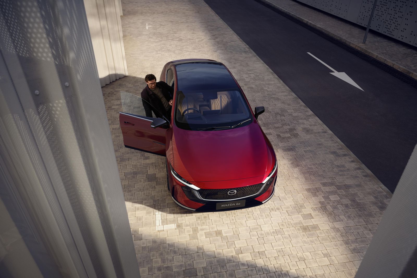 Mazda Mazda6e - Image 4