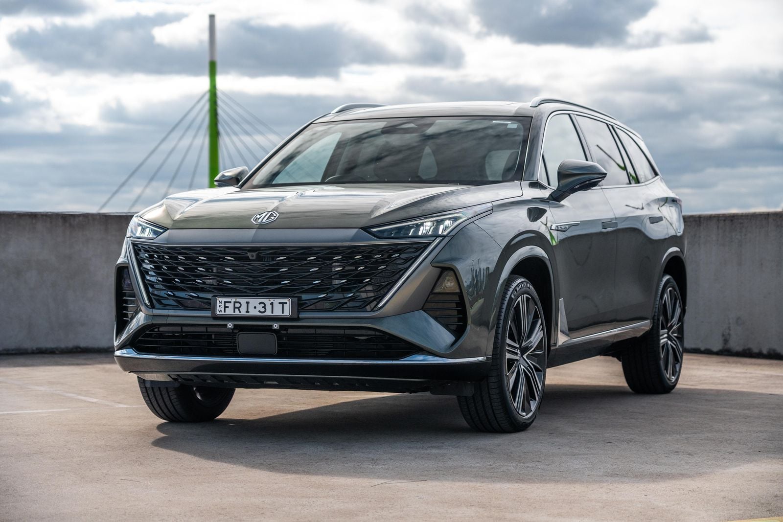 MG QS - Image 1