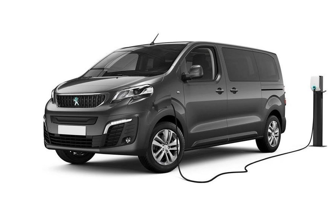 Peugeot e-Traveller - Image 1