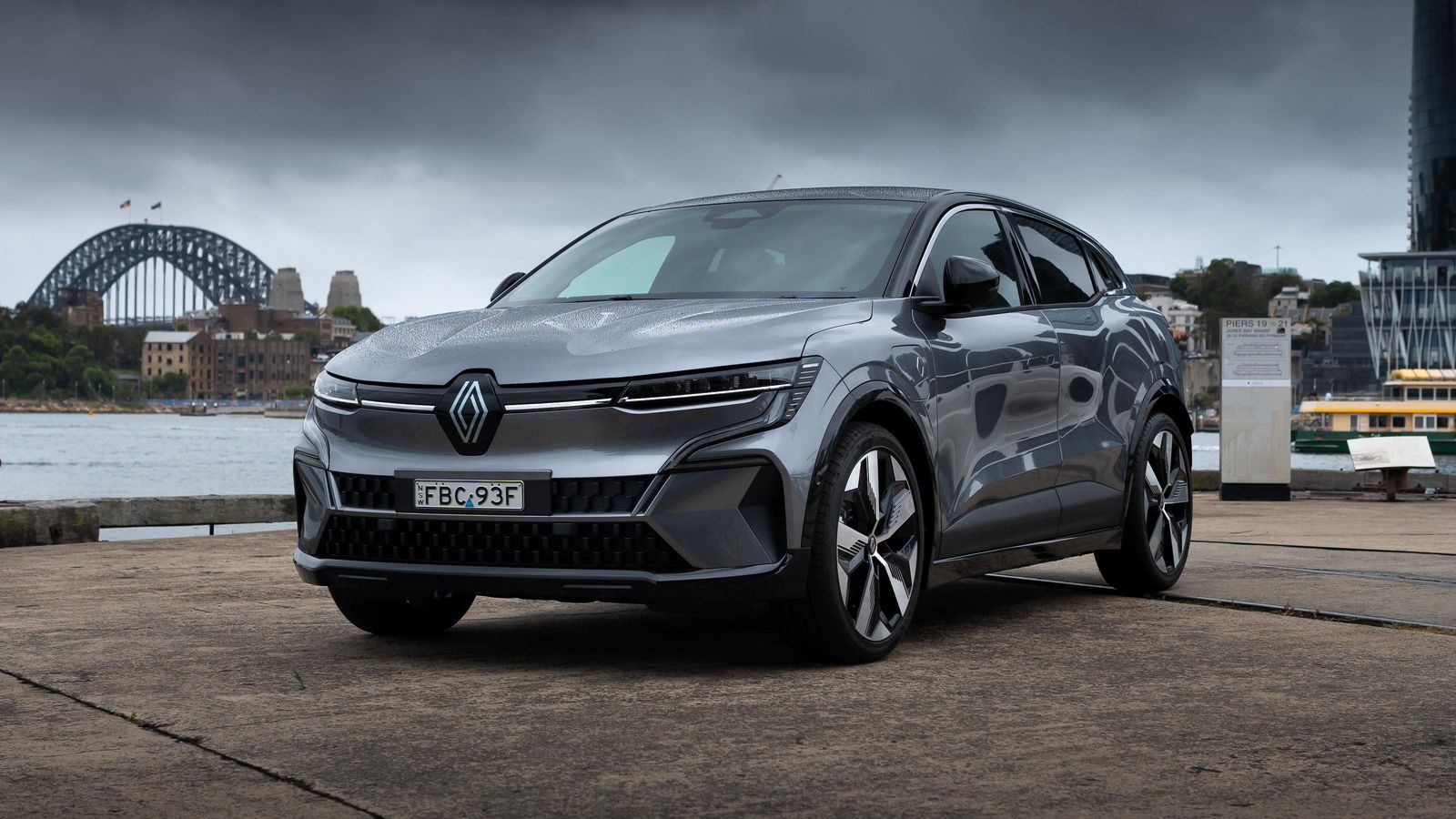 Renault Megane E-Tech - Image 5