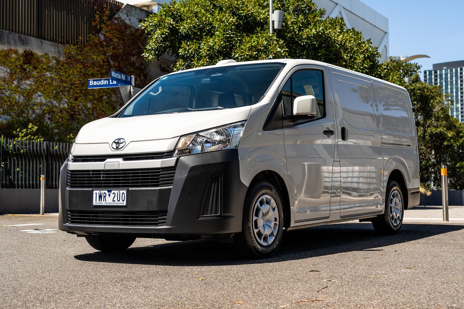 Toyota HiAce - Image 3