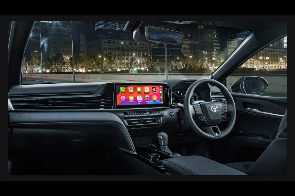 Toyota Camry Hybrid Interior