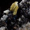 Baryte + Calcopirita - Piedra Natural De Rumania, Cavnic - Magnífica Combinación De Minerales, Multicolor Y Auténtico | 1210.3 Ct - Certificado De Autenticidad Incluido | 90 X 60 X 45 Mm