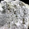 Prehnita + Adaire - Pierre Natural De Francia, St Christophe -en -oisans - Magnífica Muestra De Minerales Multicolores | 1910.2 Ct - Certificado De Autenticidad Incluido | 115 X 70 X 60 Mm