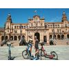 Caja Regalo Aventura - Ruta De 1h Y 30 Min En Kickscooter Por Sevilla