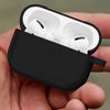 Funda Airpods Pro / Pro 2 Silicona Antihuellas Con Mosquetón - Negro