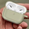 Funda Airpods Pro Silicona Antihuellas Con Mosquetón - Gris