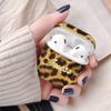 Funda Rígida Con Estampado De Leopardo Y Mosquetón Para Los Airpods