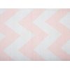 Alfombra Tejida En Poliéster Rosa Y Blanco Patrón De Chevron 140 X 200 Cm Rectangular Konarli - Rosa