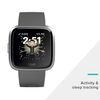 Smartwatch Fitbit Versa Lite 40 Mm Dial Plateado Reloj Inteligente Con Correa De Silicona Negra