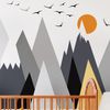 Vinilo Niño Escandinavo De Montaña Alaska - Adhesivo De Pared - Revestimiento Sticker Mural Decorativo - 80x120cm