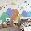 Vinilo Niño Escandinavo De Montaña Erika - Adhesivo De Pared - Revestimiento Sticker Mural Decorativo - 90x135cm