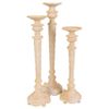 Set 3 Candelabros De Resina Tallada Blancos