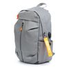 Mochila Dam Multi Compartimento, Porta Laptop 13". Capa Impermeable. Adaptable A Trolley. Toma Usb Externa. Repelente Al Agua. 31,14x15x43 Cm. Color: Gris