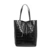 Bolso Shopper  Firenze Artegiani Sefora Mujer.piel Auténtica Gamuza Grabado Cocodrilo Grande  Fabricado En Italia 38x16x37 Cm. Color: Negro