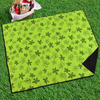 Primematik - Manta De Picnic 150 X 130 Cm Estampado Verde Con Flores Co12300