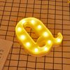 Letra Led "q" Iluminada Con Luz Blanca Cálida, Altura 22cm, Funcionamiento A Pilas 2*aa